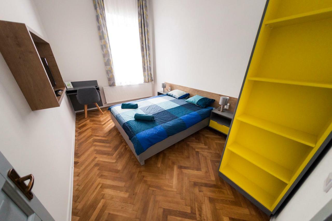Central Luxury 3 Kolozsvár Kültér fotó